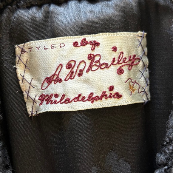 Vintage 80's Persian Lamb Coat A.W. Bailey - Picture 2 of 4